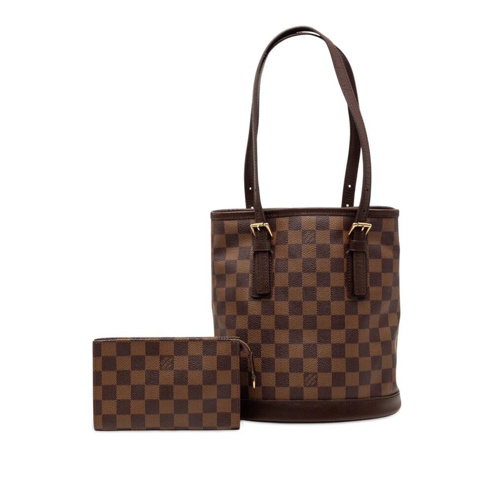 Louis Vuitton Marais