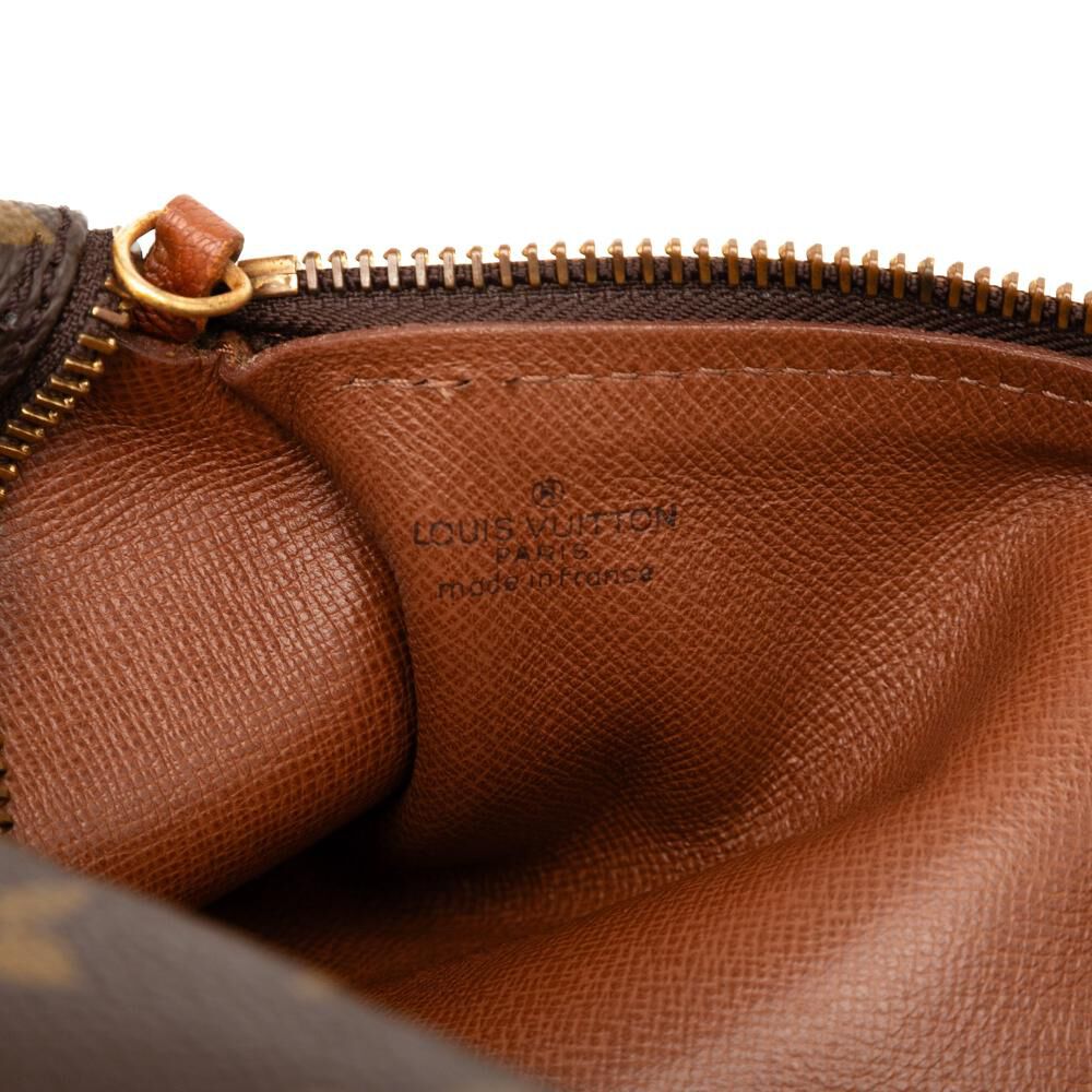 Louis Vuitton Papillon