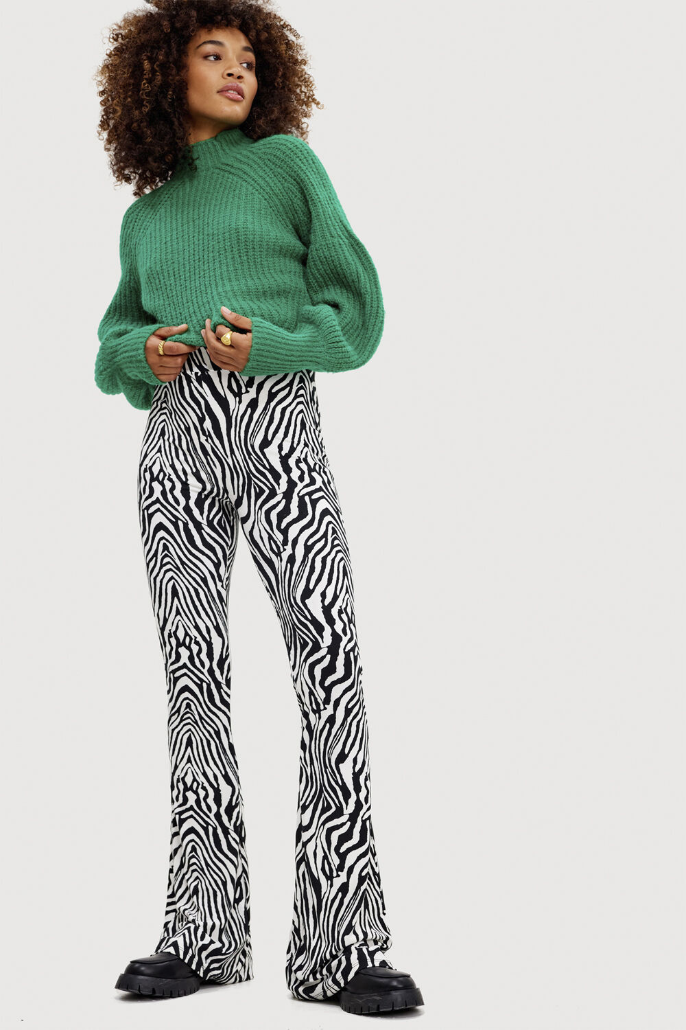 GIVE ME LIFE - BLACK