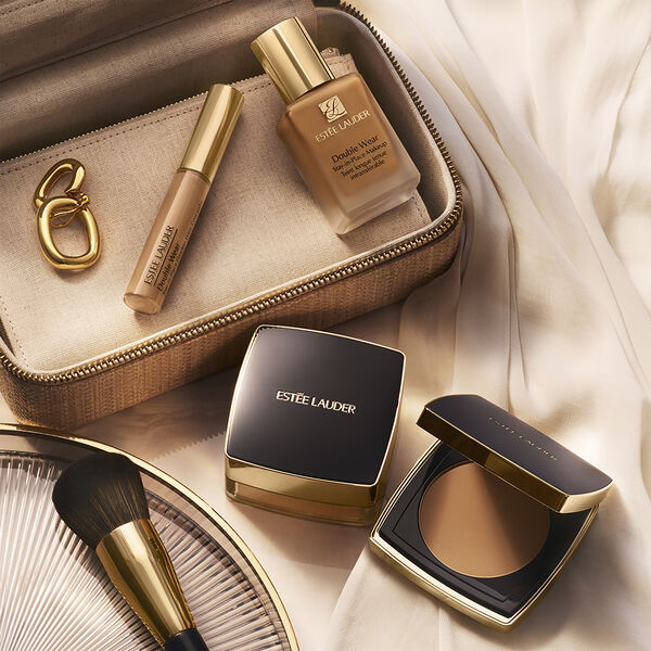 Double Wear Stay-In-Place Matte Powder Foundation SPF 10 Compact