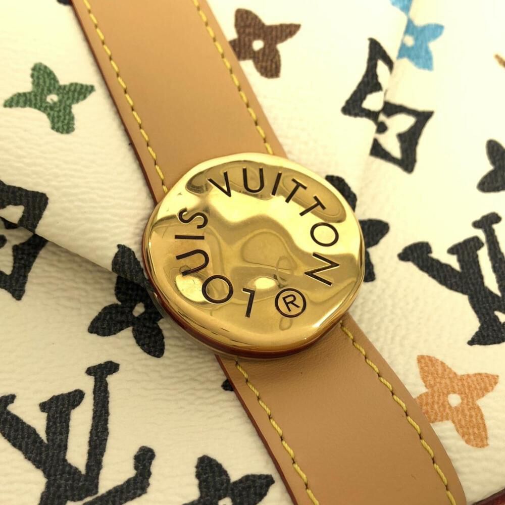 Louis Vuitton Shoulder Bags