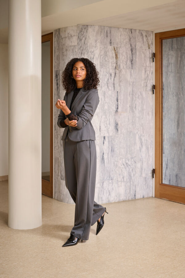 KAjenny Straight Pants