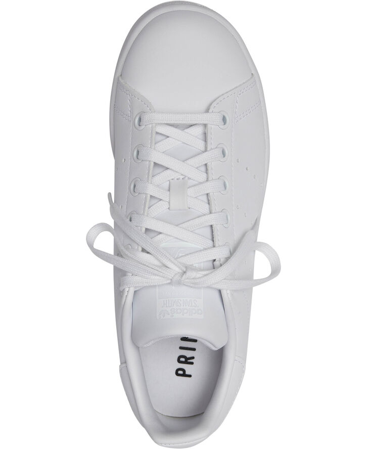 STAN SMITH J