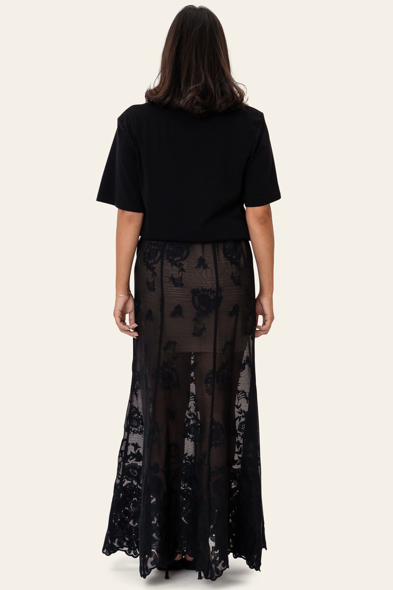 EllinorIC Lace Maxi Skirt