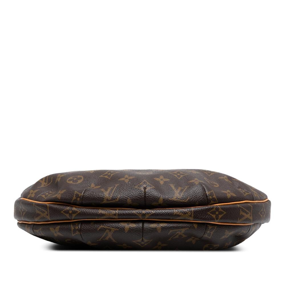 Louis Vuitton Croissant