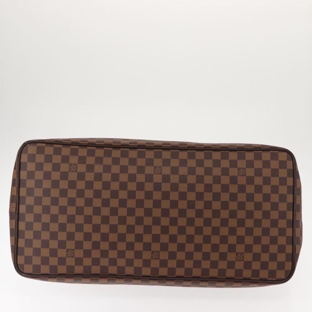 Louis Vuitton Greenwich