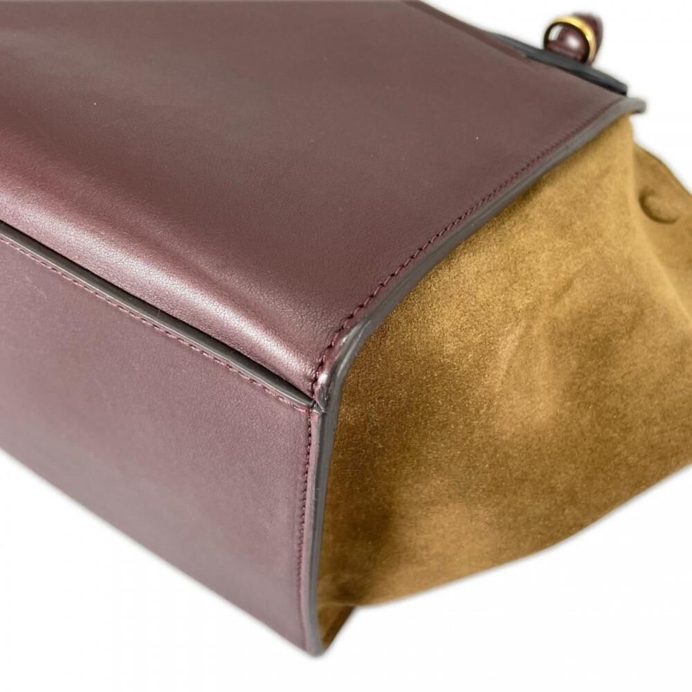 C&eacute;line Trapeze