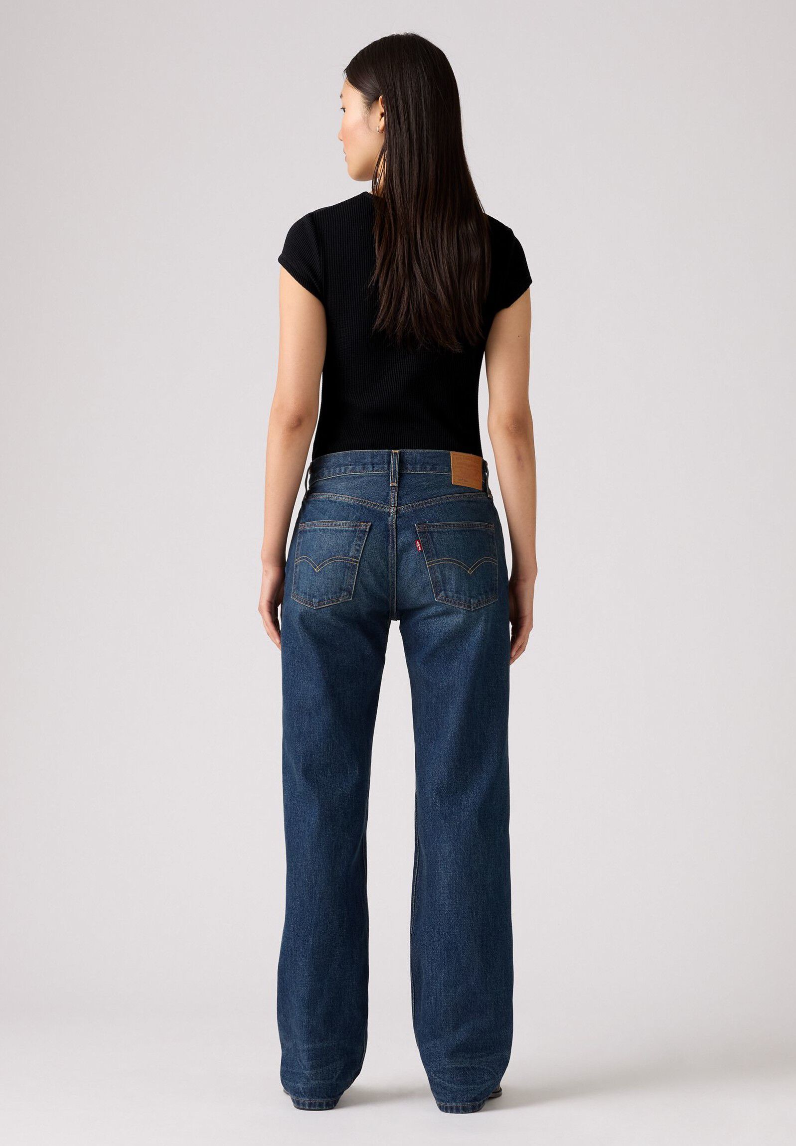 501 90S EDUCATE IN ARTS SELVED