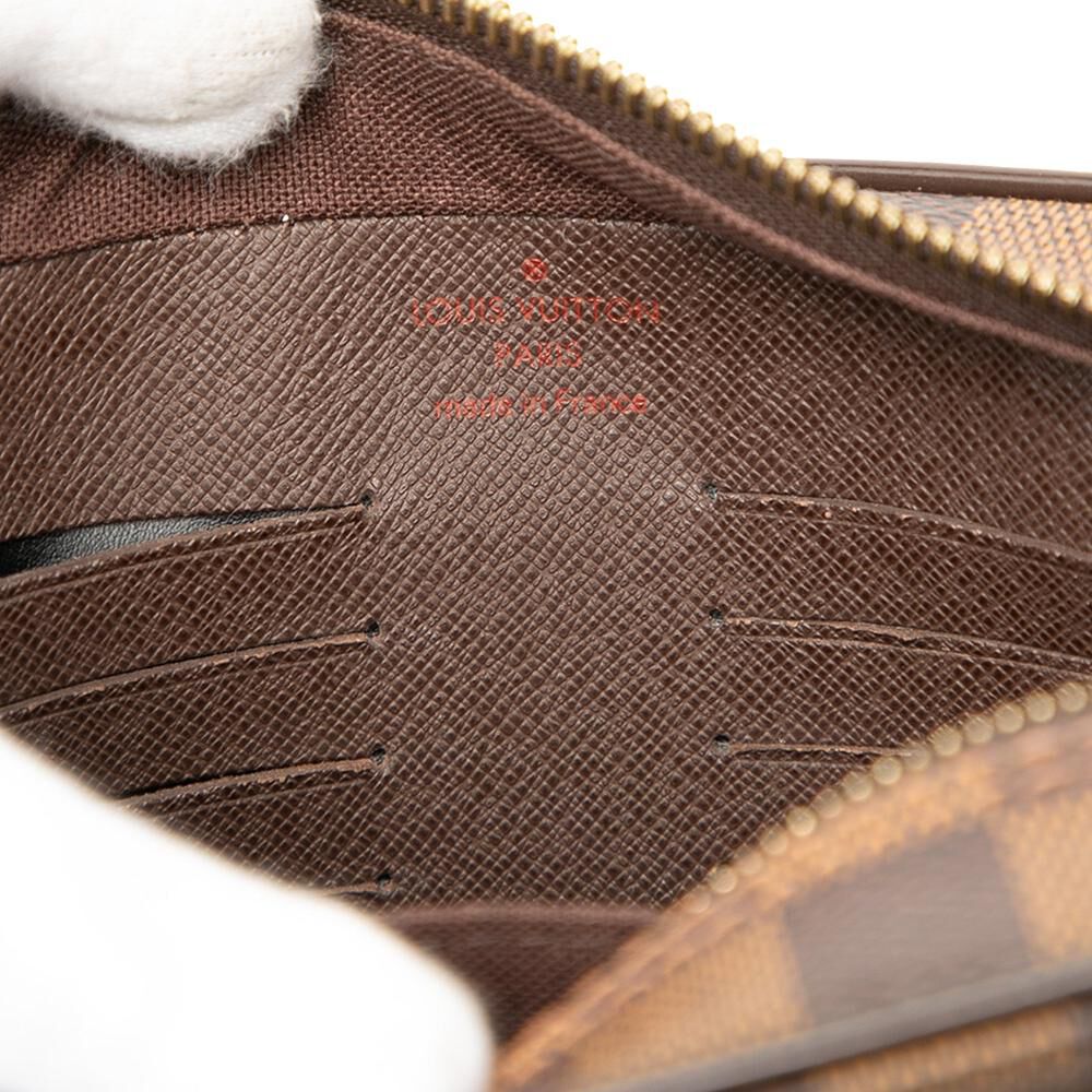 Louis Vuitton Clutch