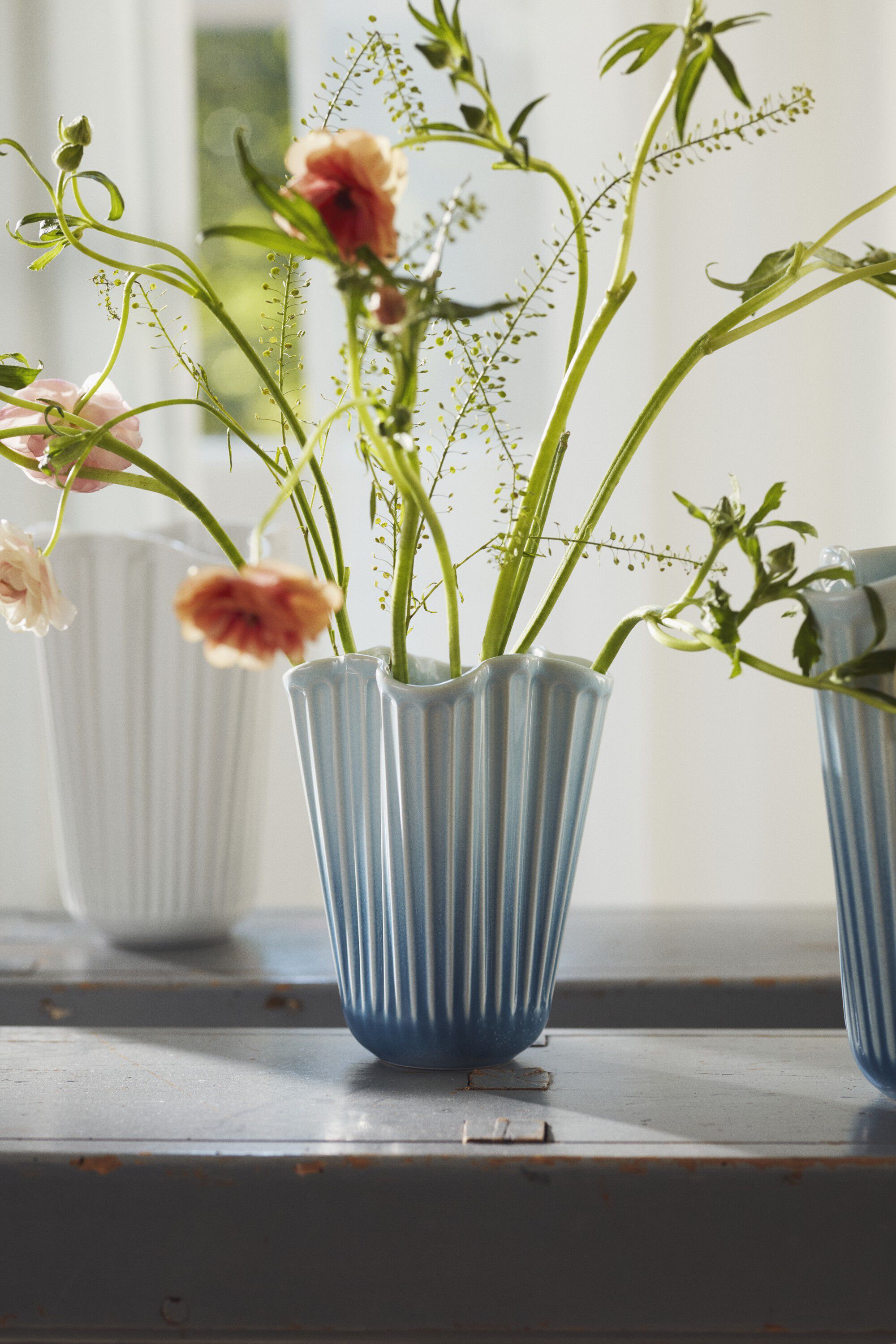 Hammersh&oslash;i Unfold Vase H16. 5 cm bl&aring;