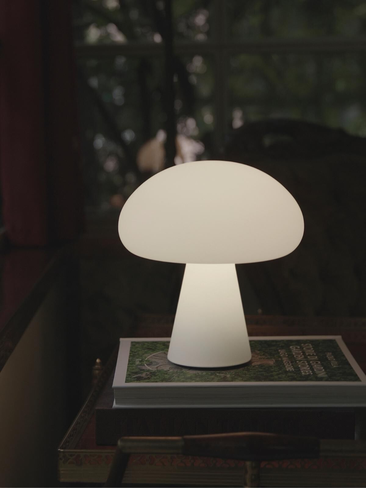 Obello Table Lamp Frosted Glass