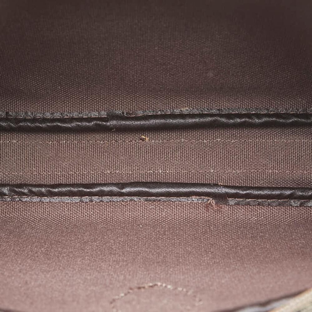 Yves Saint Laurent Clutch