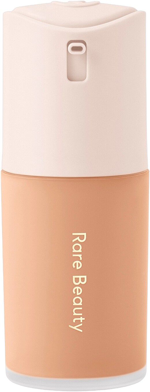 True to Myself - Naturlig mat foundation med lang holdbarhed.