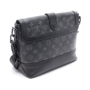 Louis Vuitton Messenger