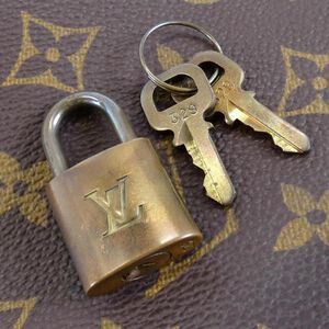 Louis Vuitton Alma