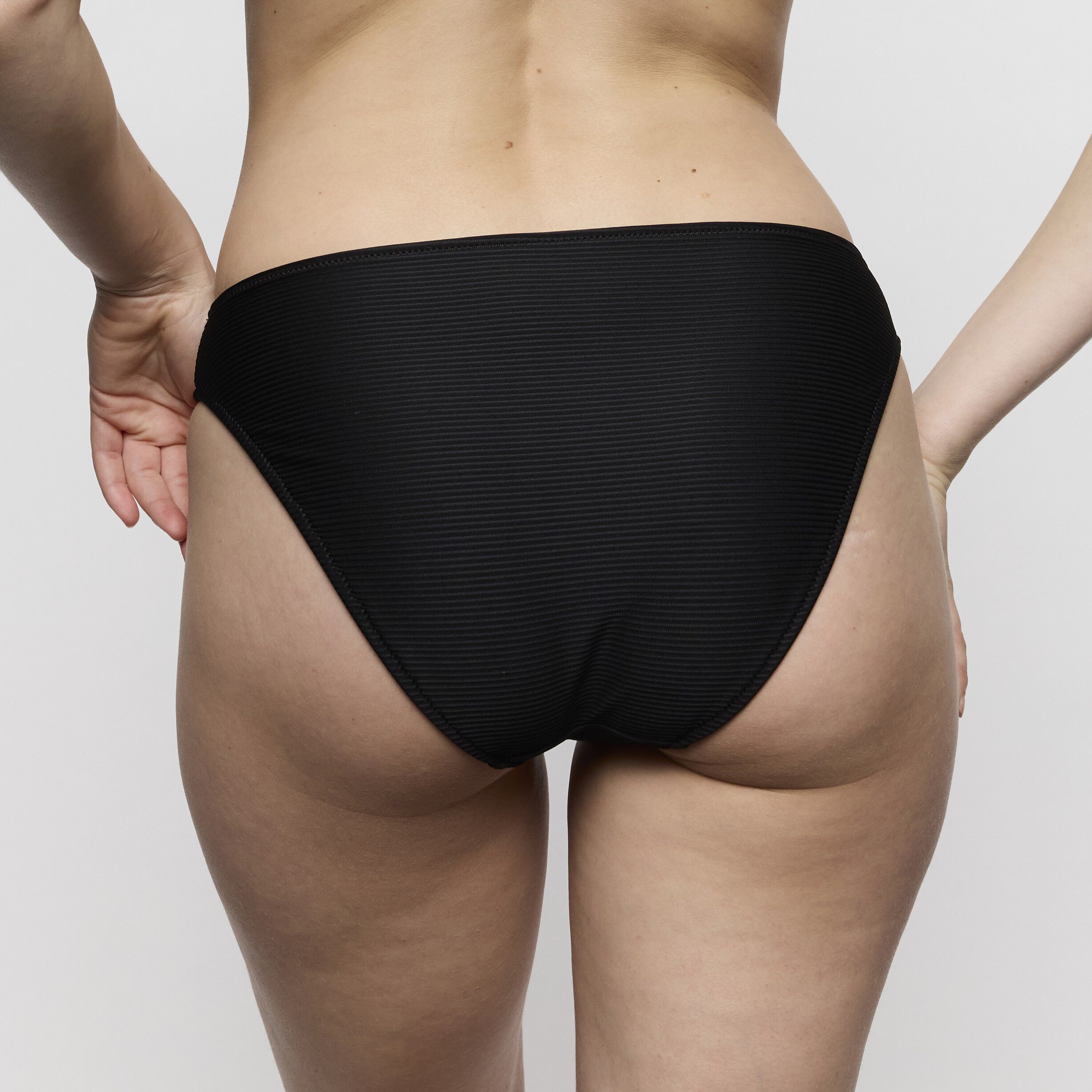 Cassie bikini rio trusse