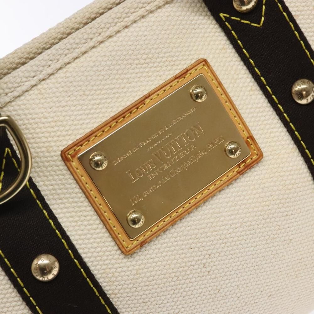 Louis Vuitton Antigua