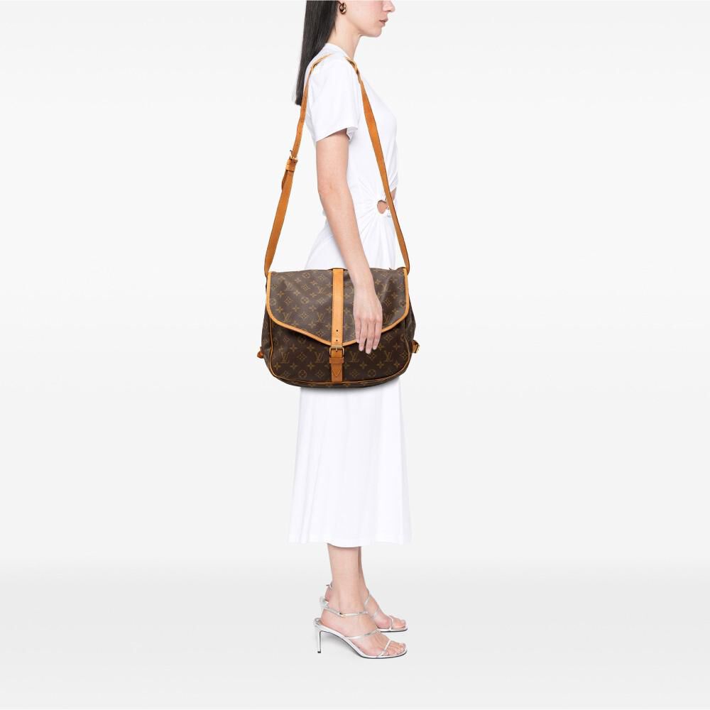 Louis Vuitton Saumur