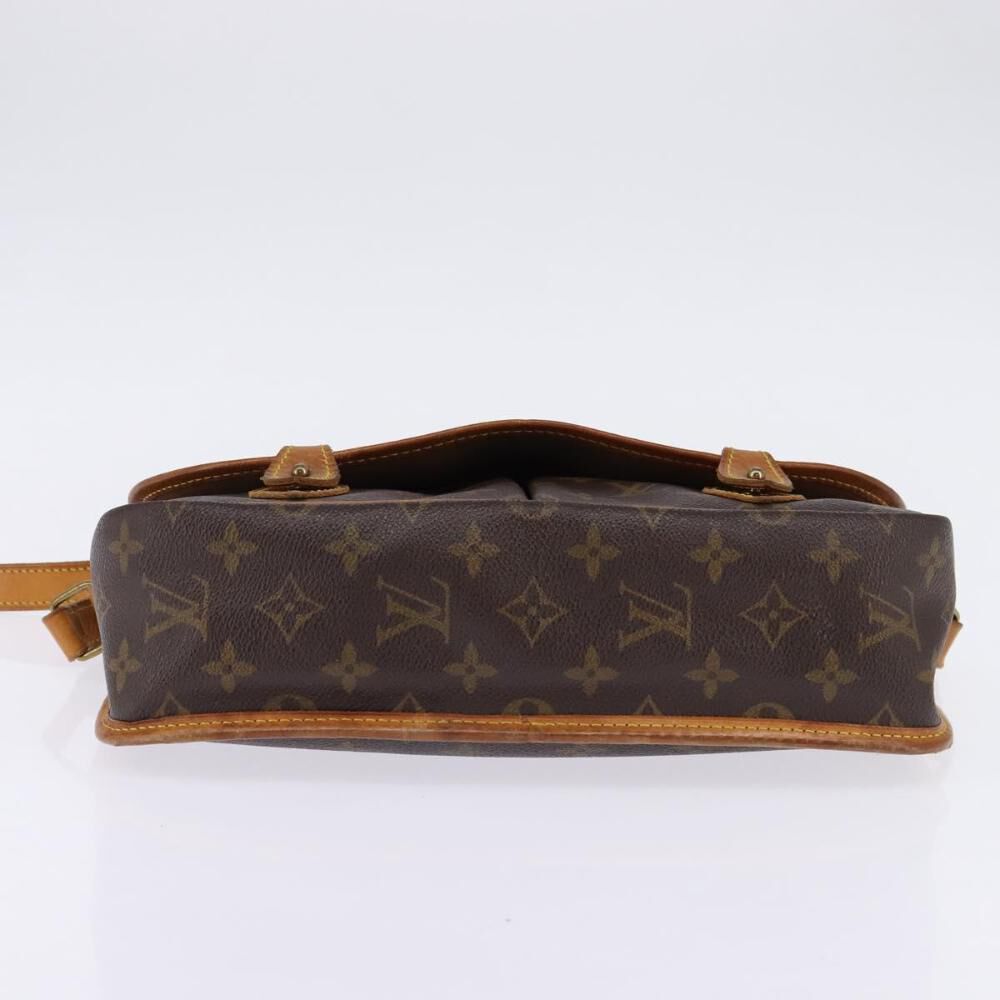 Louis Vuitton Gibeciere