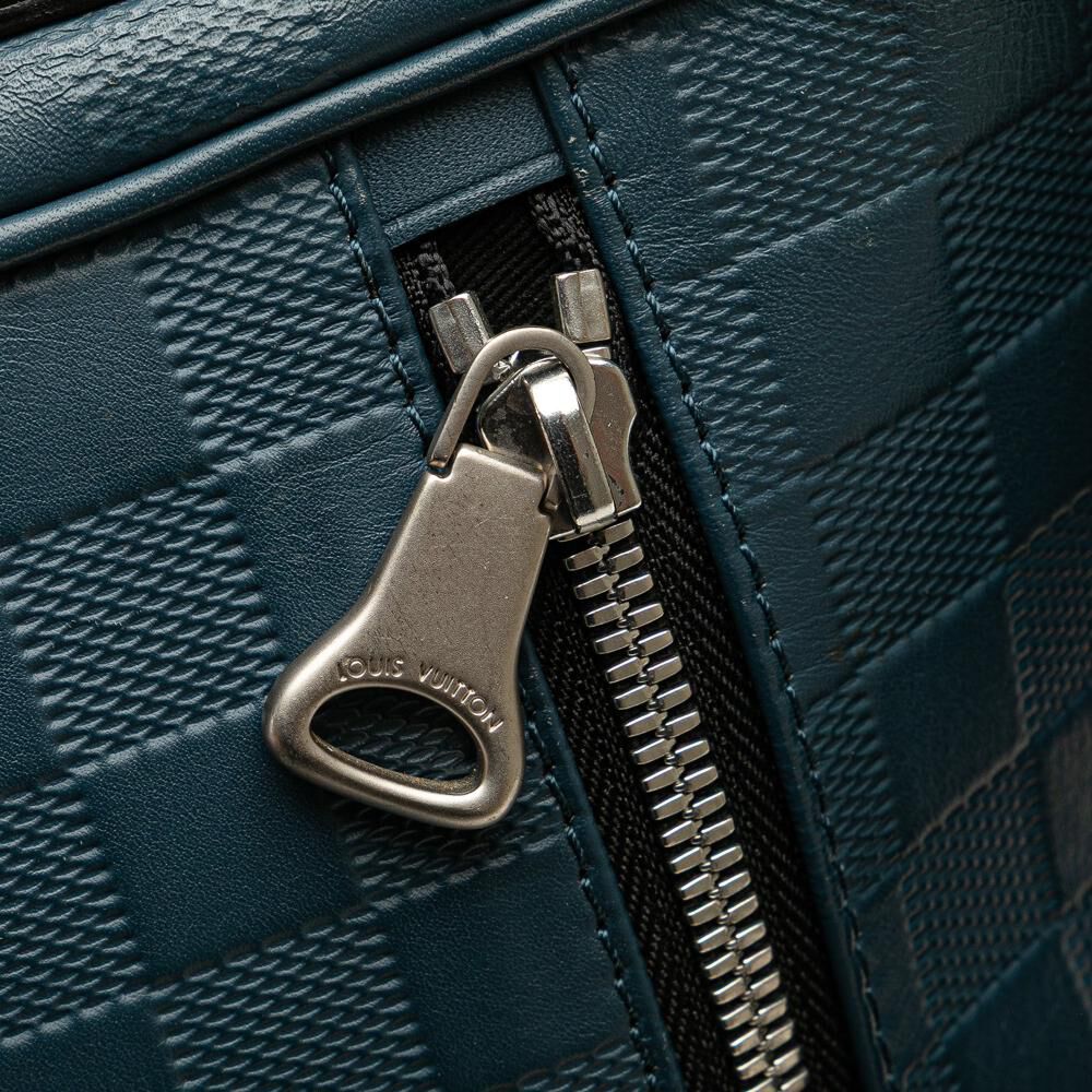 Louis Vuitton District