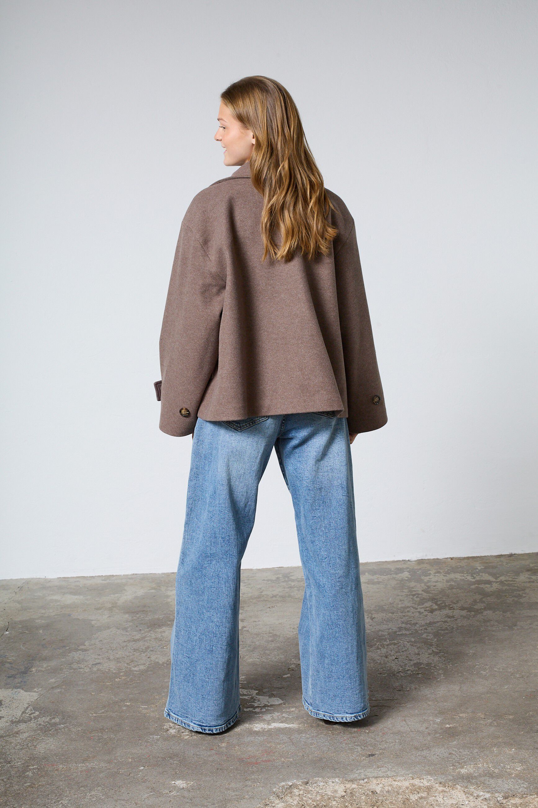 DAR-SHORT2