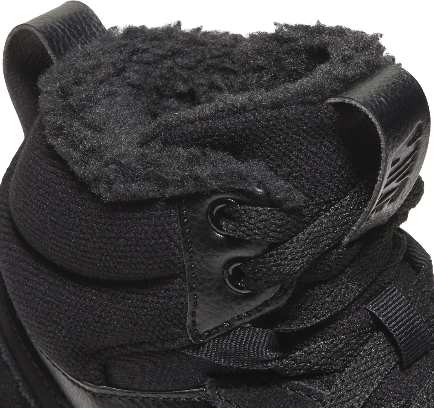 Court Borough Mid 2 Boot