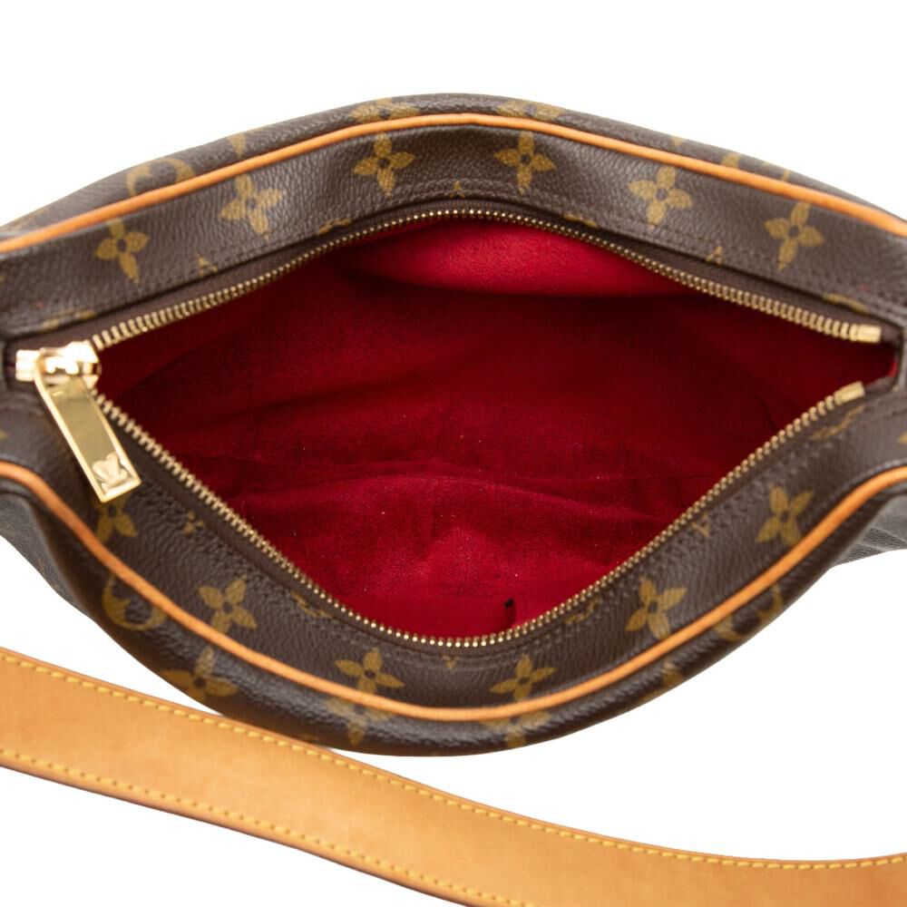 Louis Vuitton Croissant