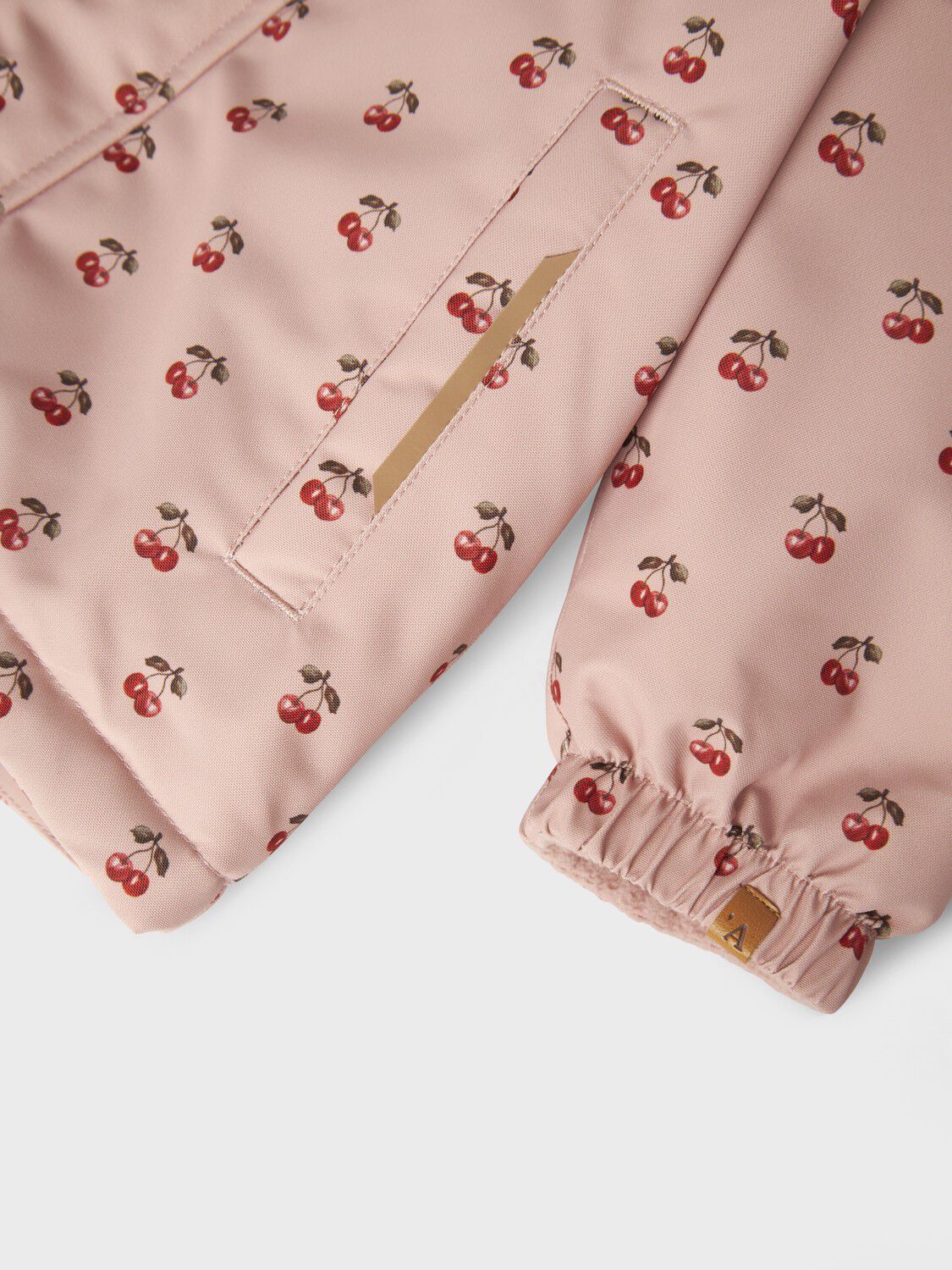 NMFLASNOW10 JKT FO AOP1 LIL