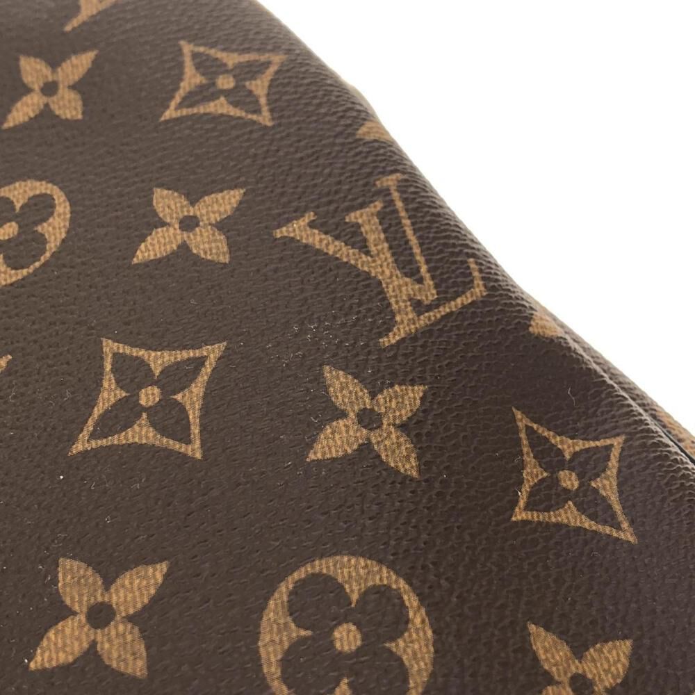 Louis Vuitton Porte Documents Voyage