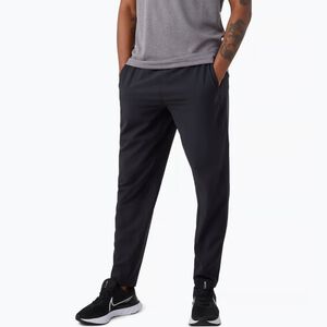 Fast L&oslash;bebukser