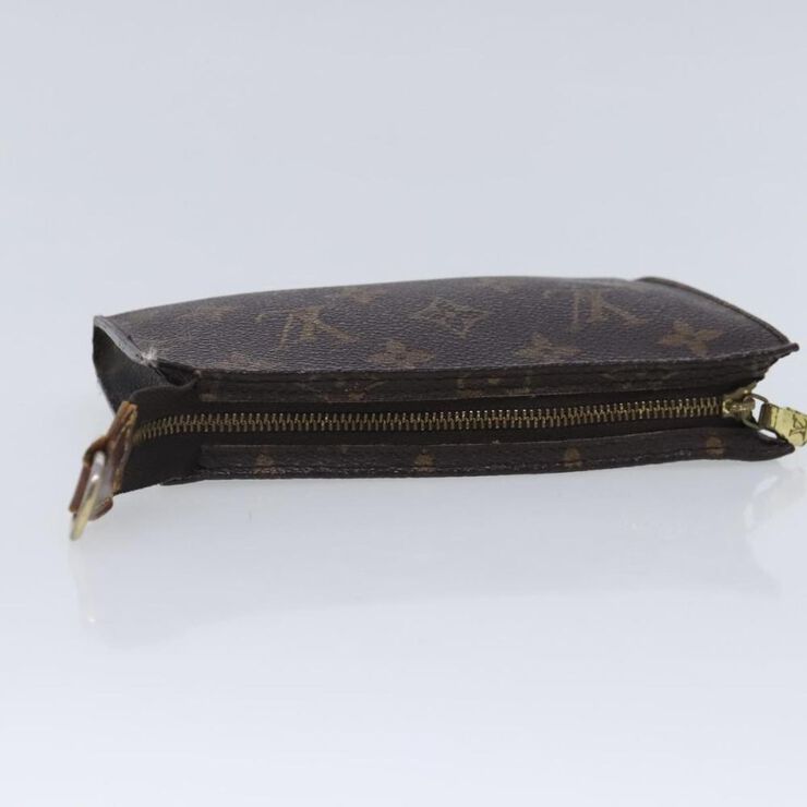 Louis Vuitton Pouch