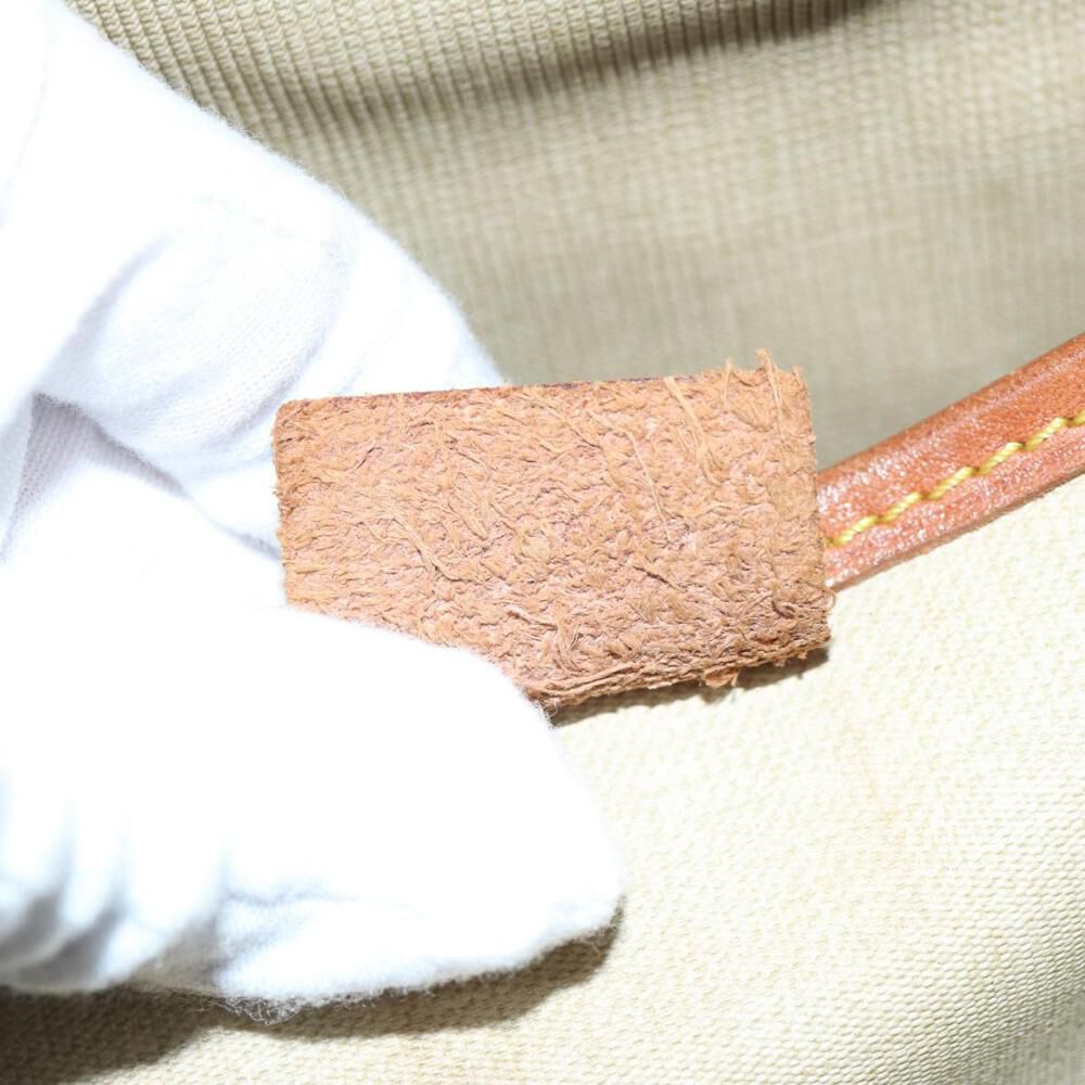 Louis Vuitton Excursion