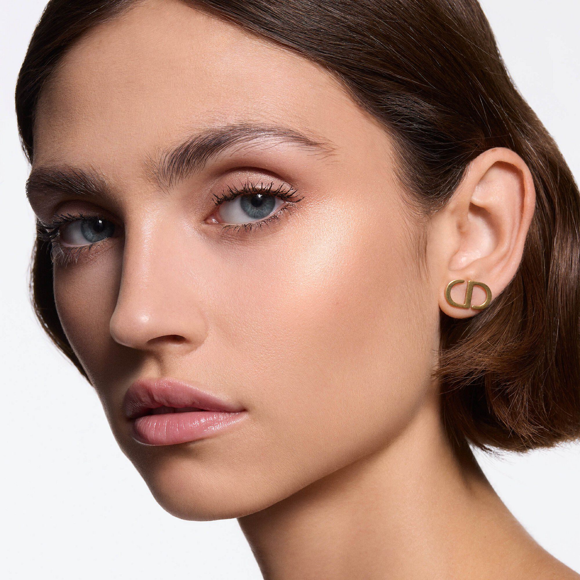 Dior Forever Glow Luminizer Highlighter Infused with Hyaluronic Acid