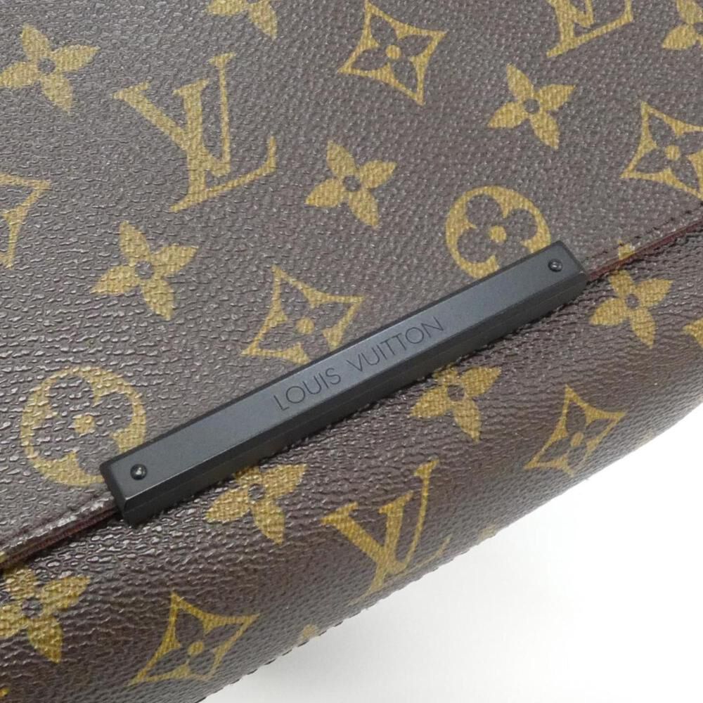 Louis Vuitton Shoulder Bags