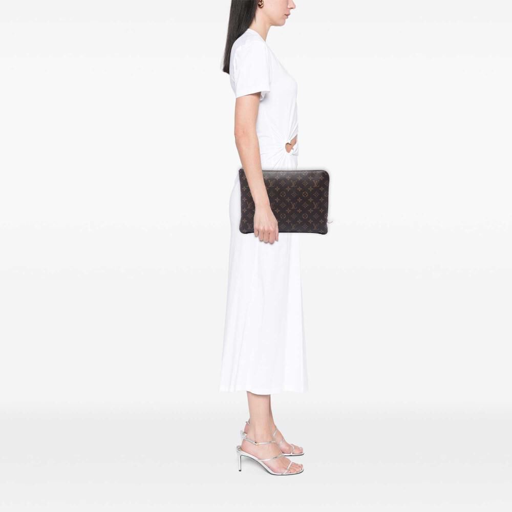 Louis Vuitton Clutch
