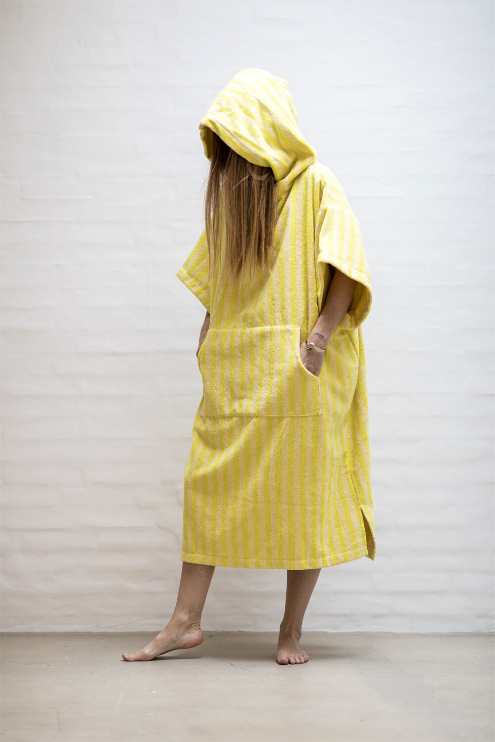 Naram Poncho - pristine &amp; neon yellow