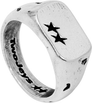 Elongated Ring