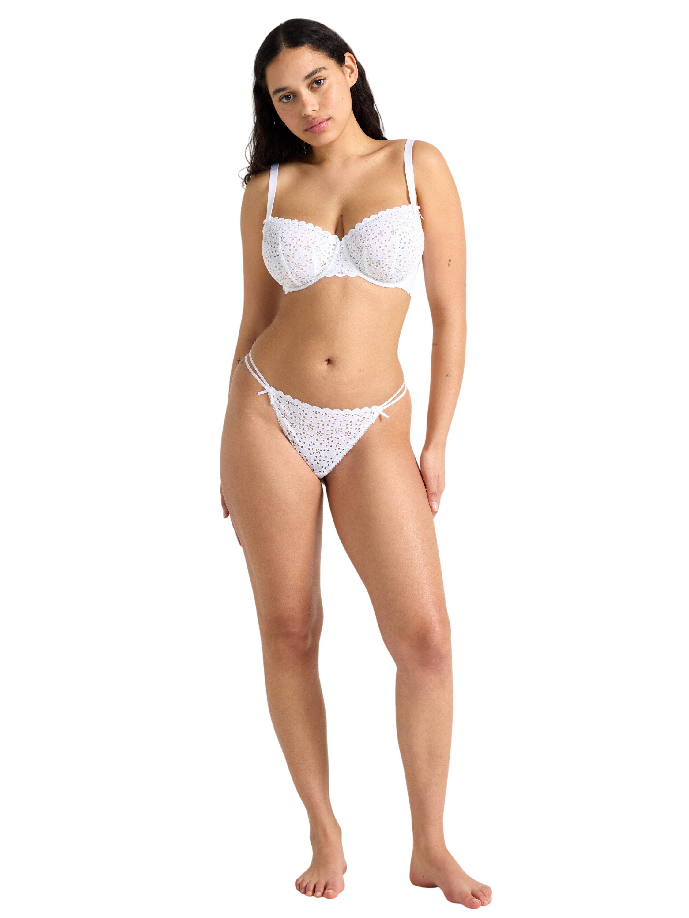 Skilla uvatteret bh broderie anglaise