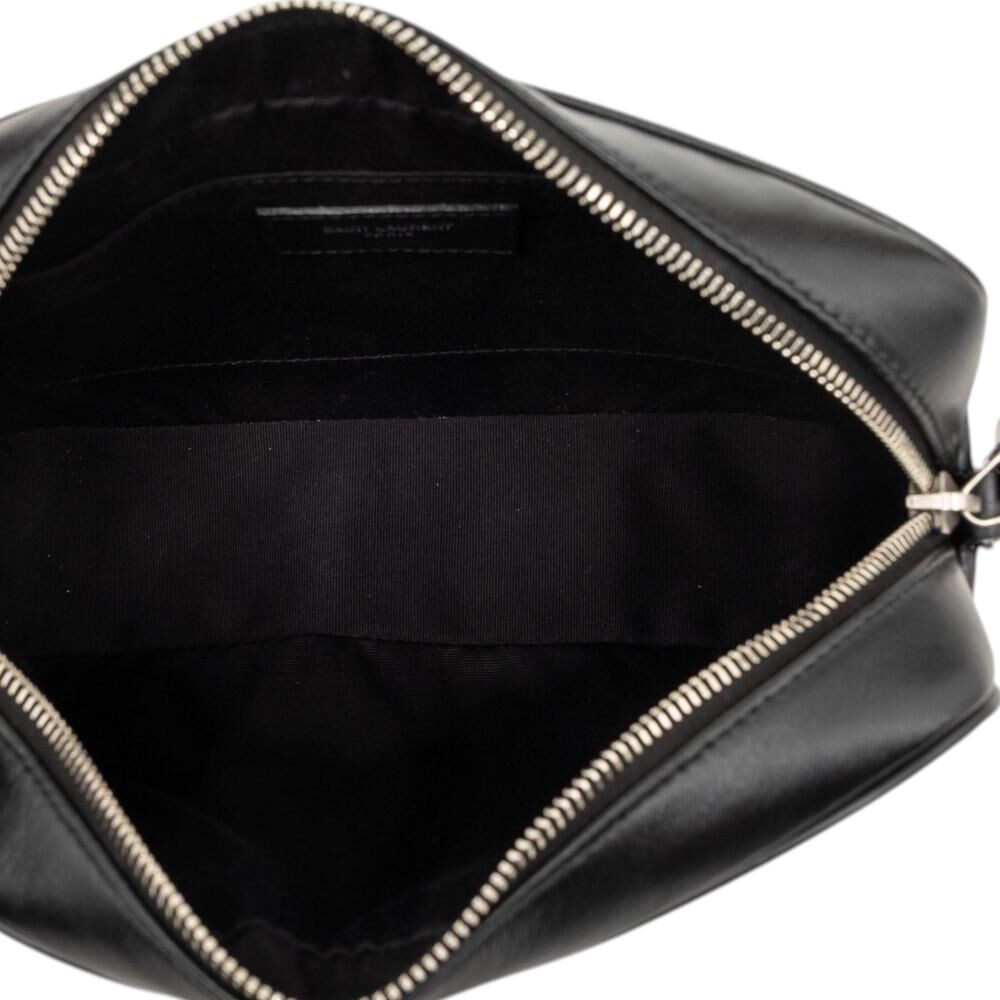 Yves Saint Laurent Shoulder Bag