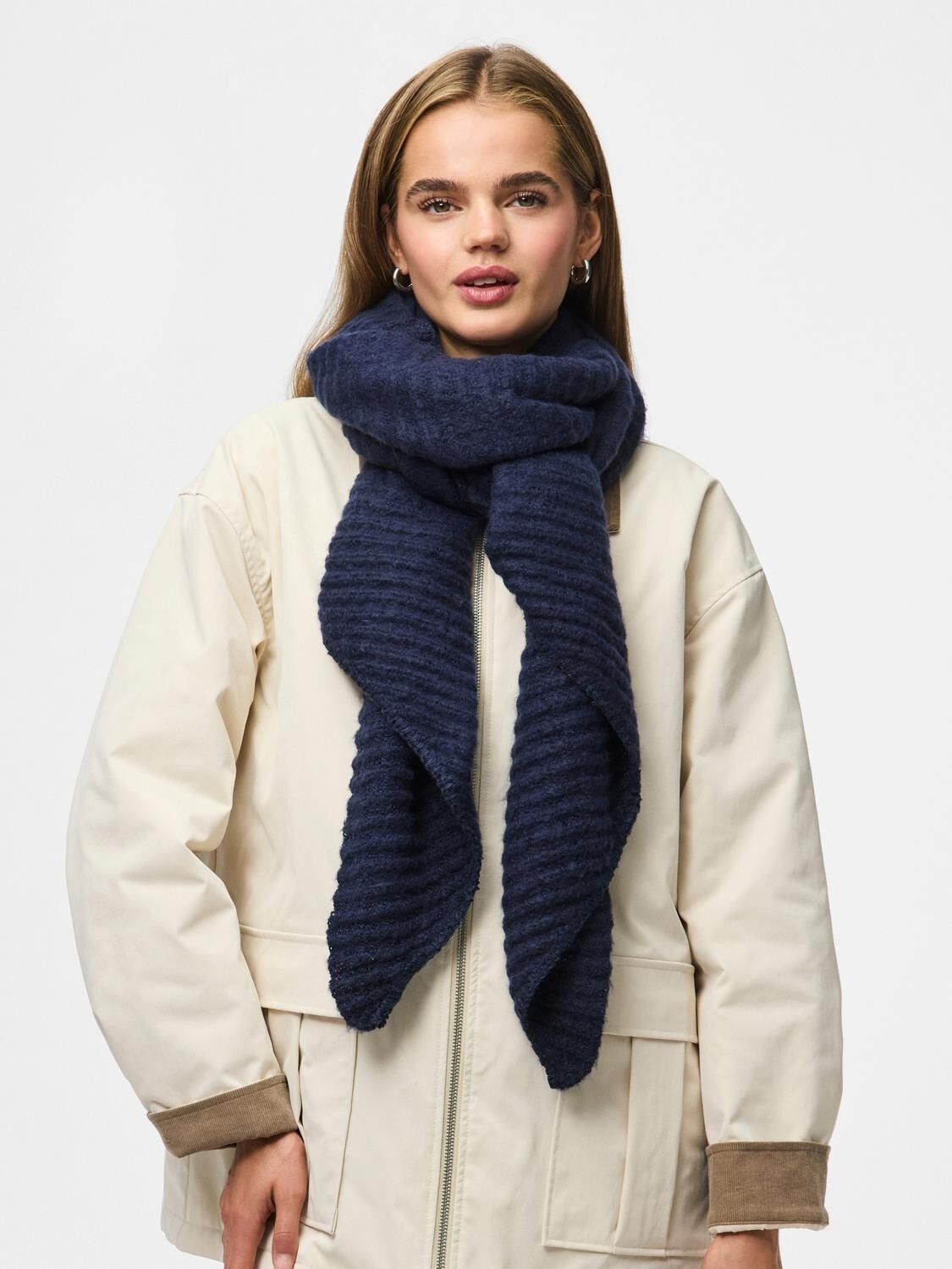 PCPYRON STRUCTURED LONG SCARF NOOS