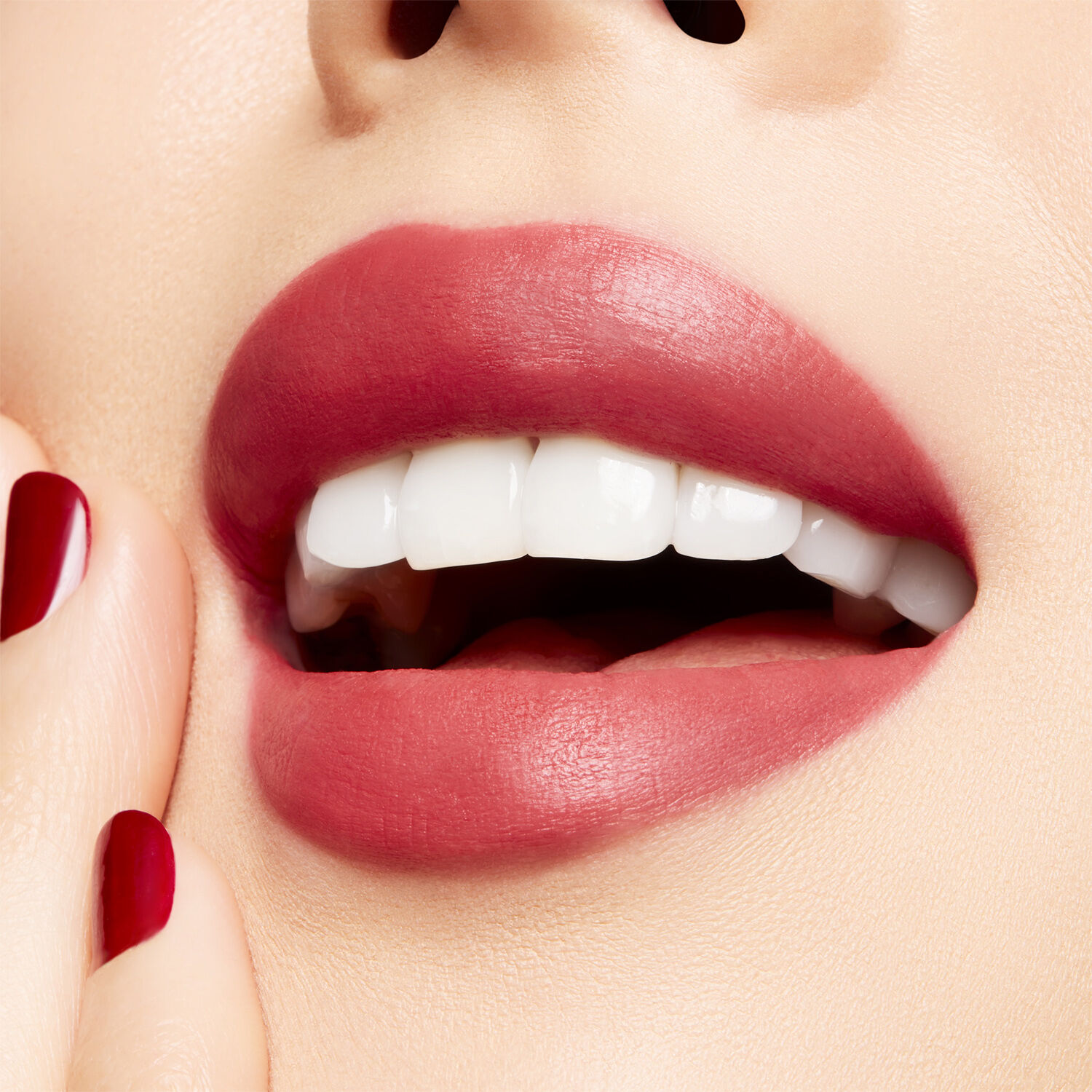 Powder Kiss Liquid Lipstick