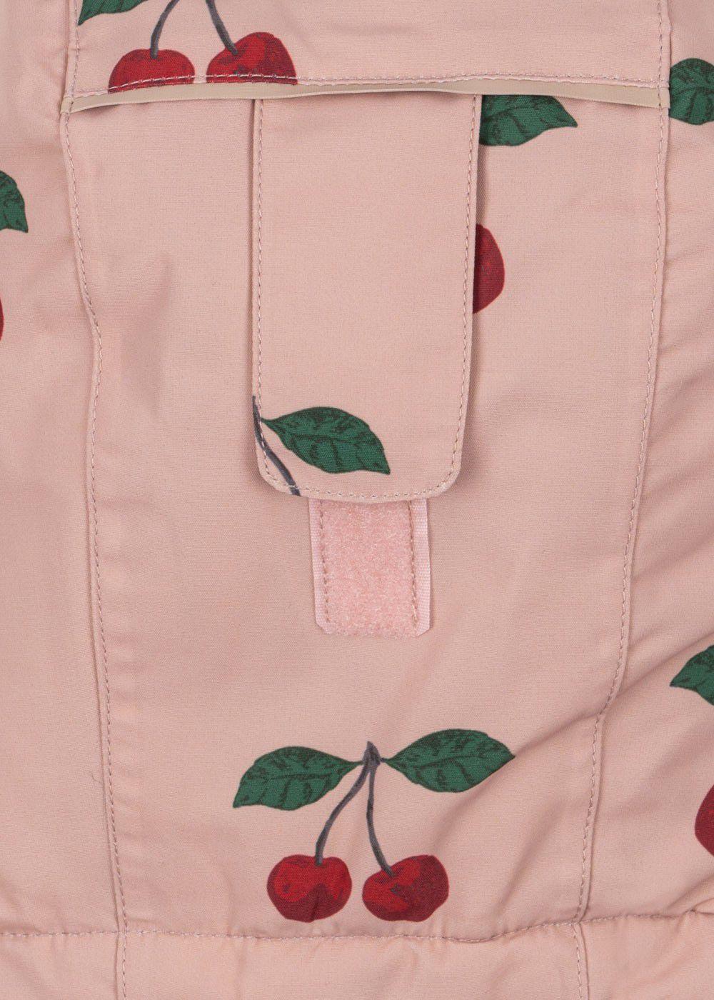 AWARD SNOWSUIT