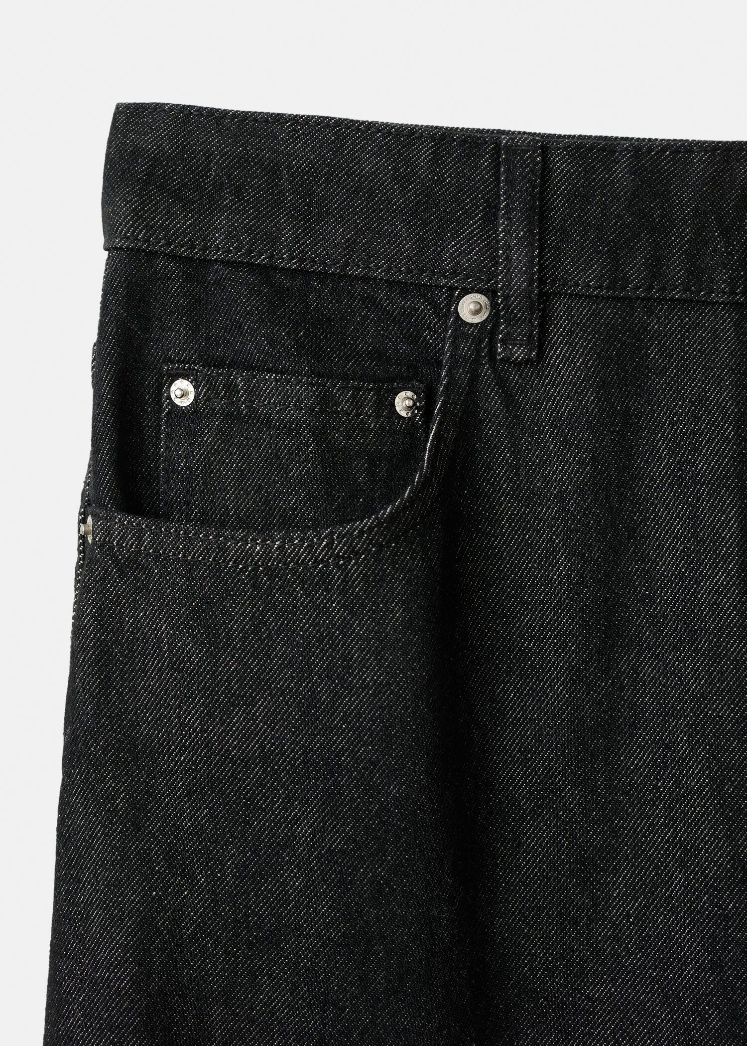Low-rise barrel jeans