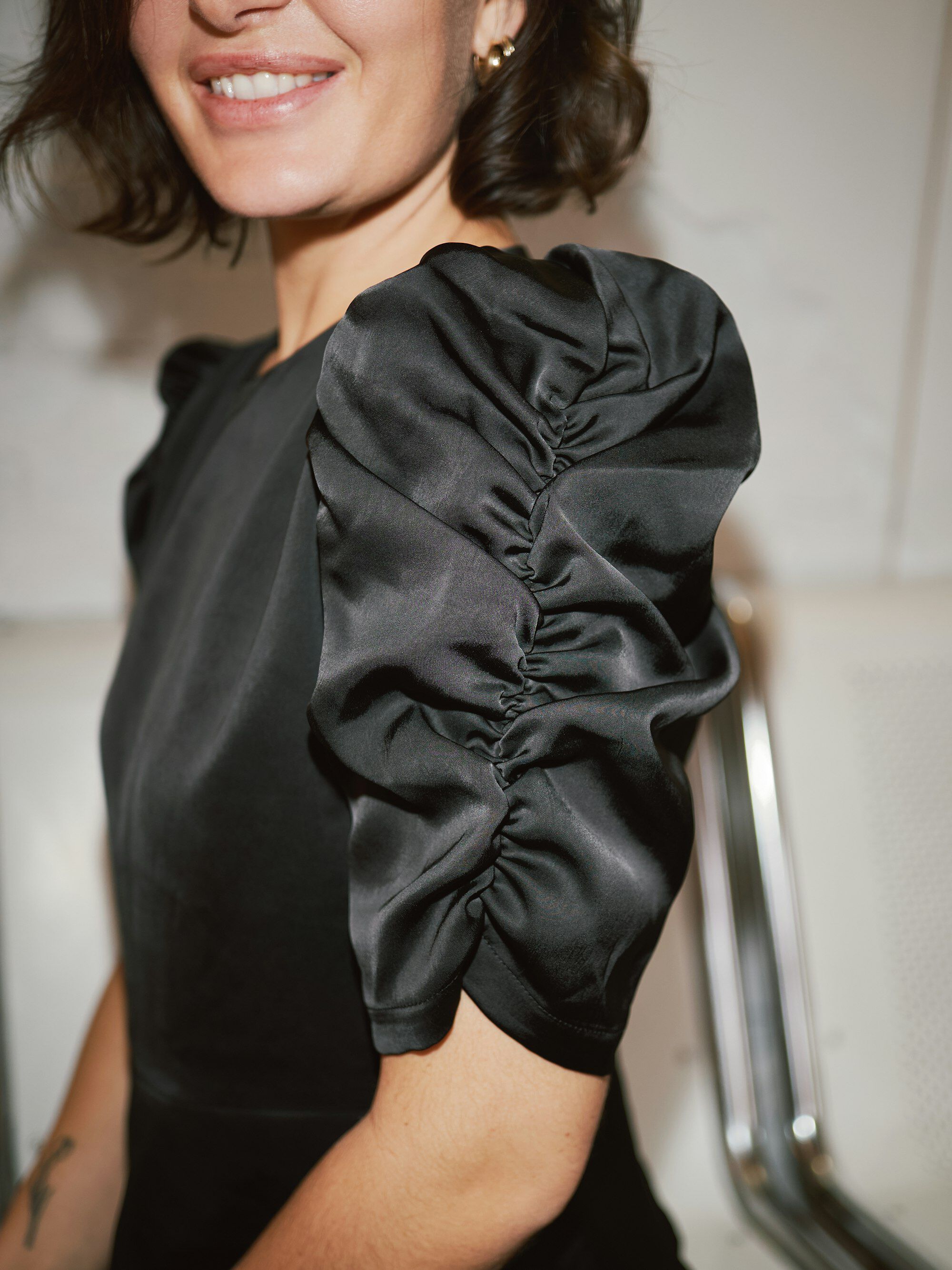 Benua Heavy Sateen Blouse