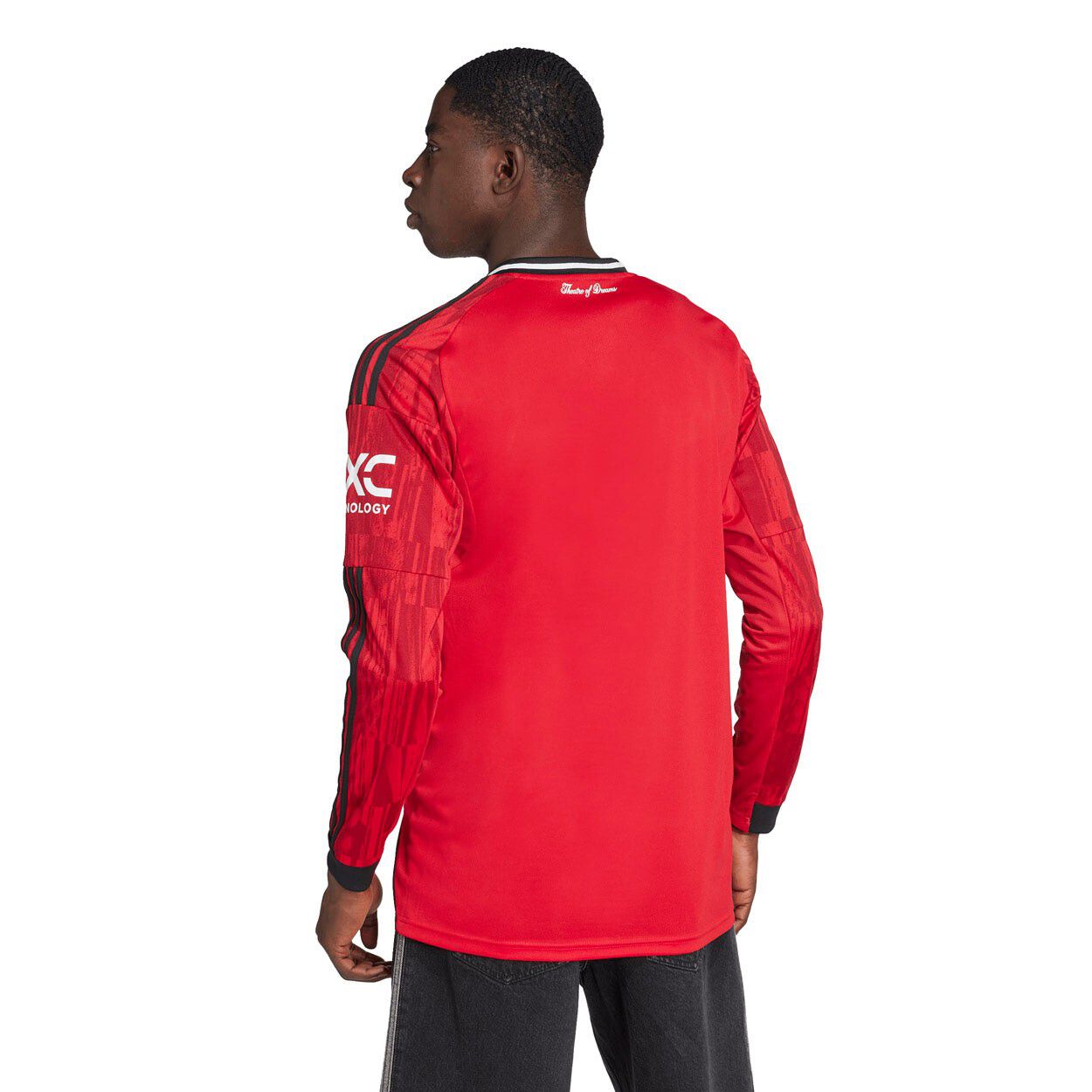 Manchester United 25/26 Hjemmebanetr&oslash;je Lang&aelig;rmet