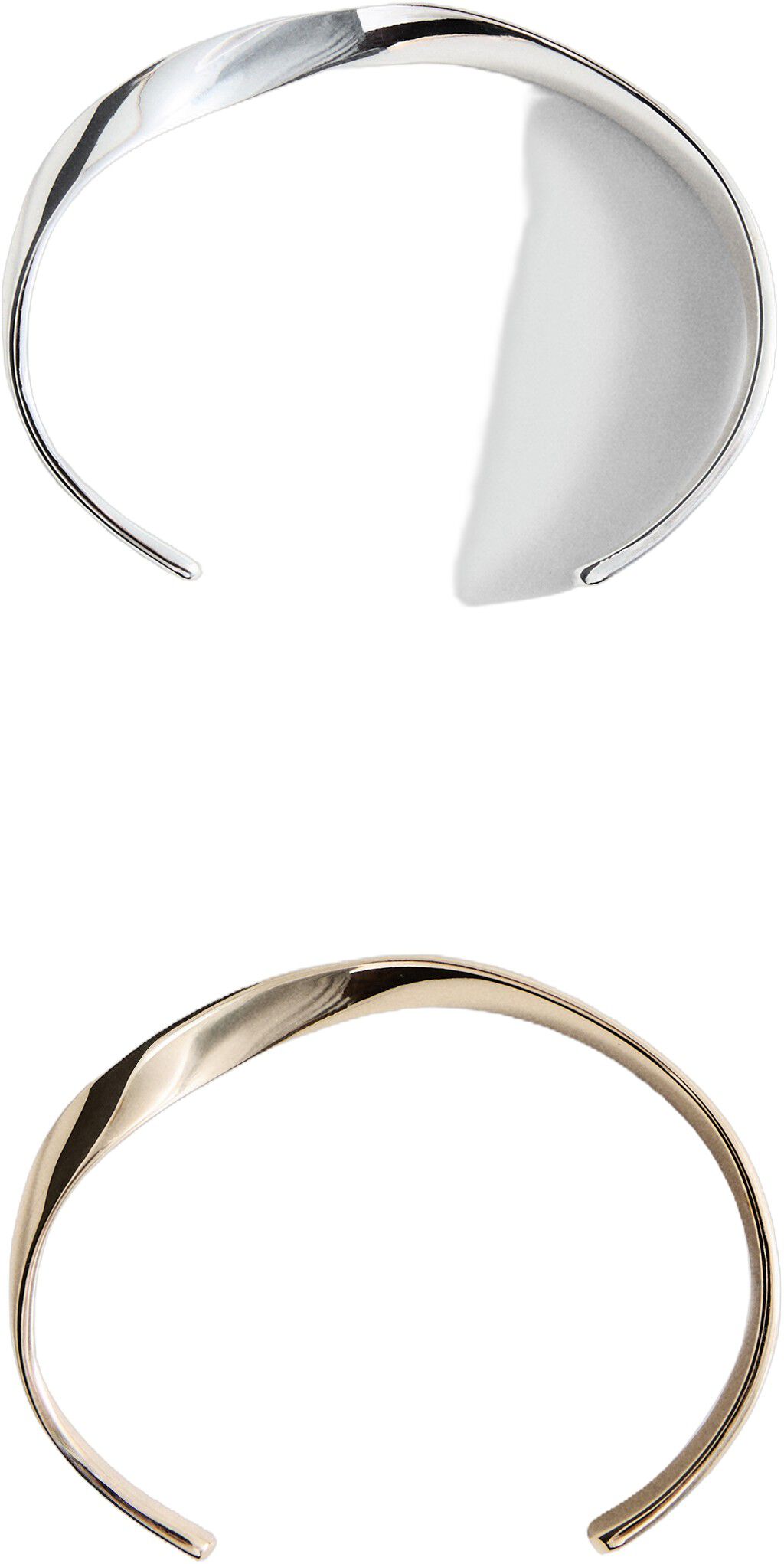 Fine rigid bangle