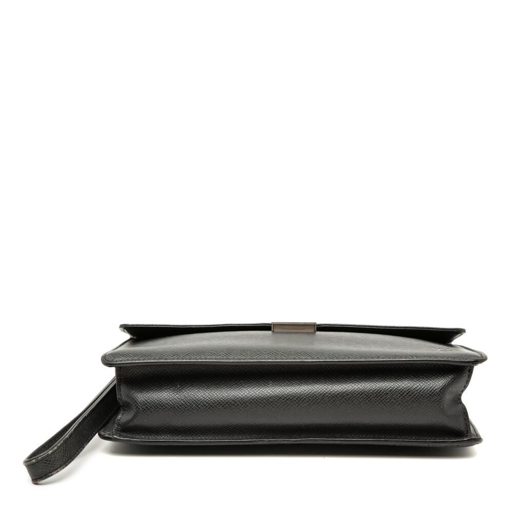 Louis Vuitton Clutch