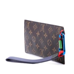 Louis Vuitton Clutch
