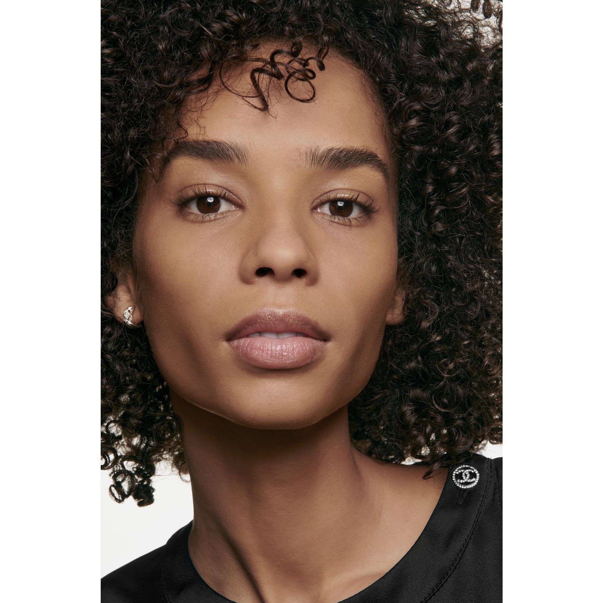 ULTRAWEAR  ALL-DAY COMFORT  FLAWLESS FINISH CONCEALER