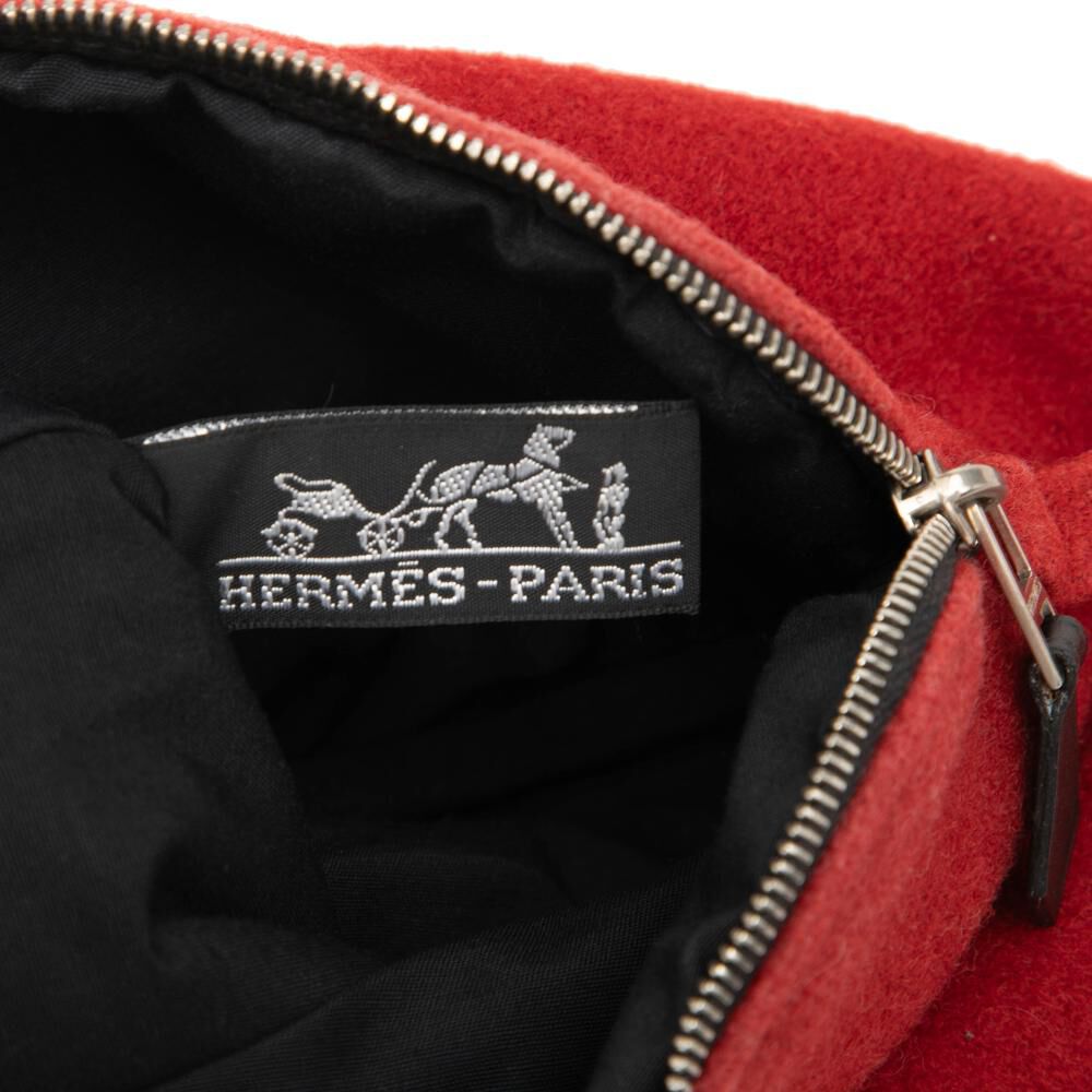 Herm&egrave;s Pouch
